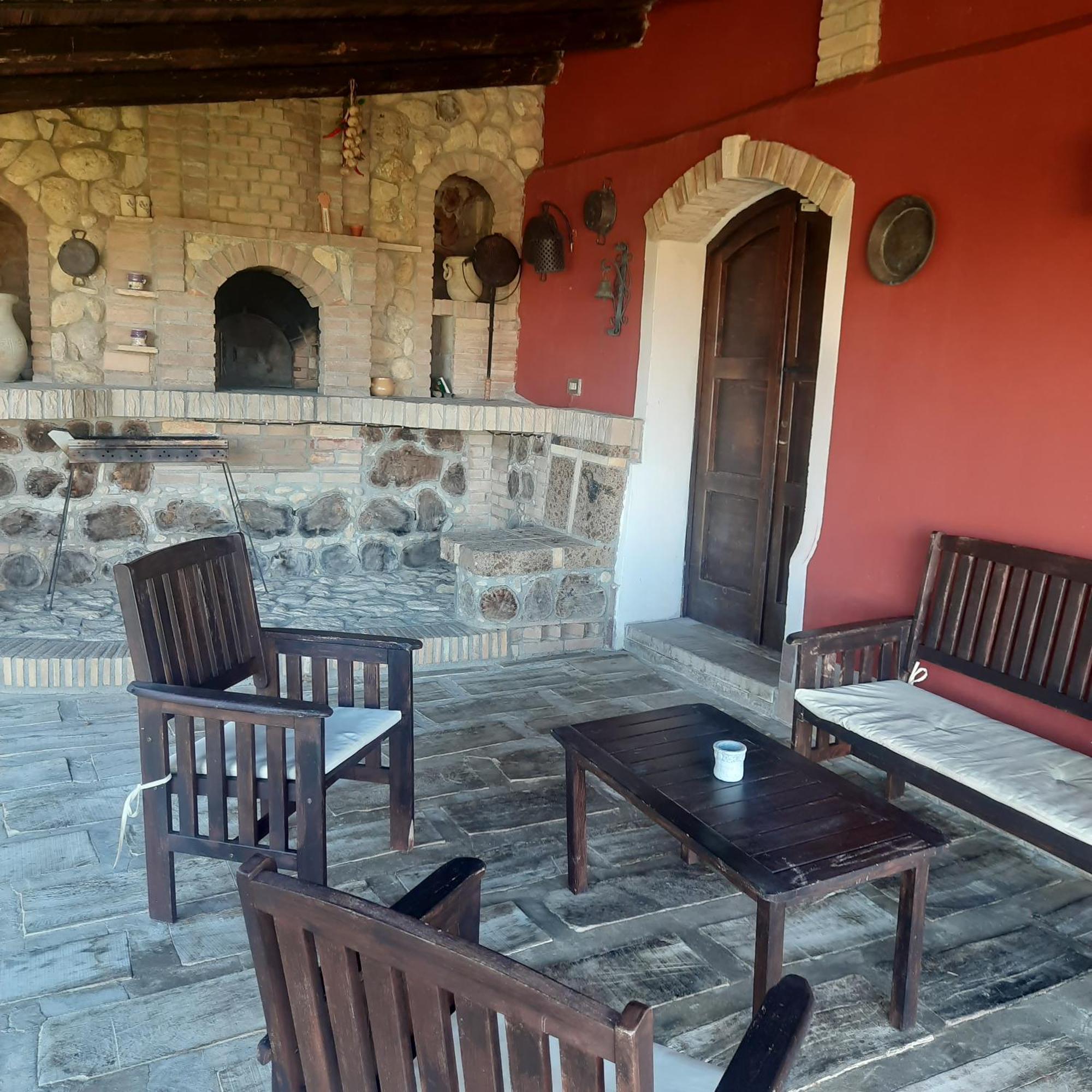 Casalustro Villa Citta Sant'Angelo Exteriör bild