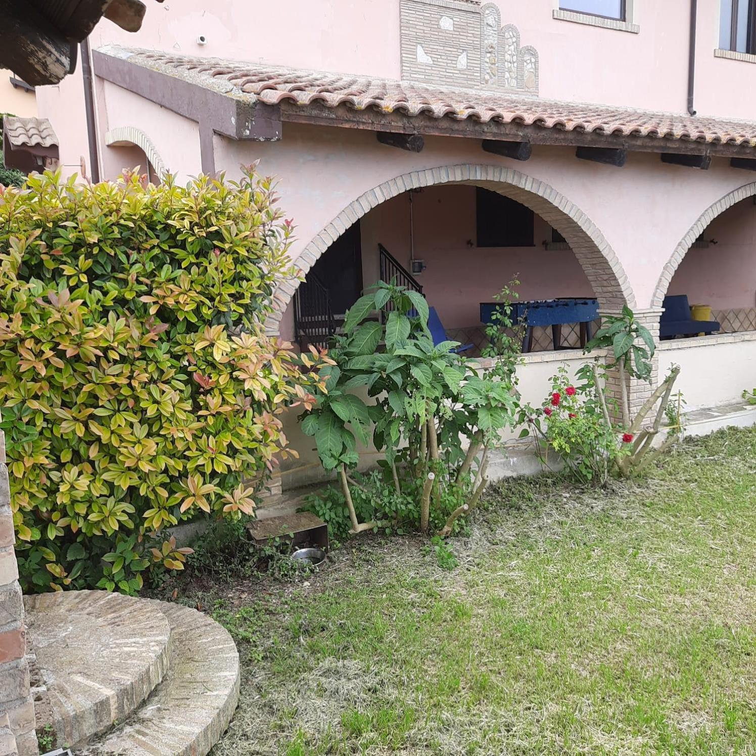 Casalustro Villa Citta Sant'Angelo Exteriör bild
